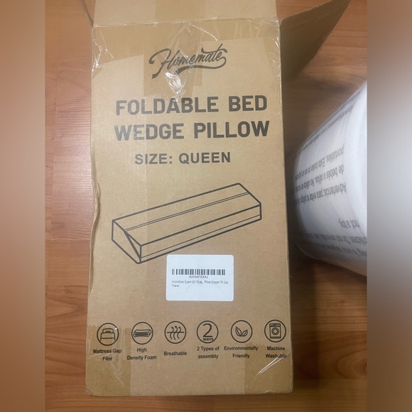 Homemate Other - Homemate Foldable Bed Wedge Pillow Queen NWT